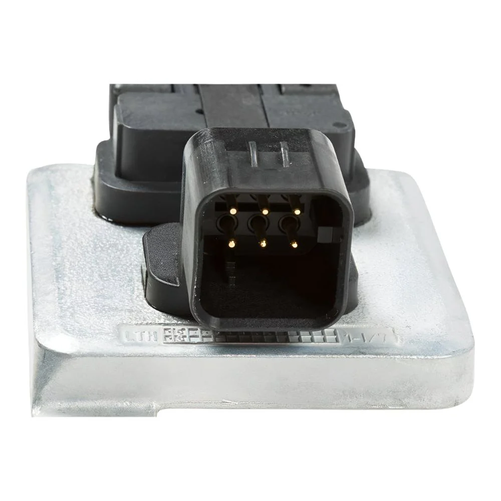GM Downstream NOx Sensor, 2016 LML - Image 2