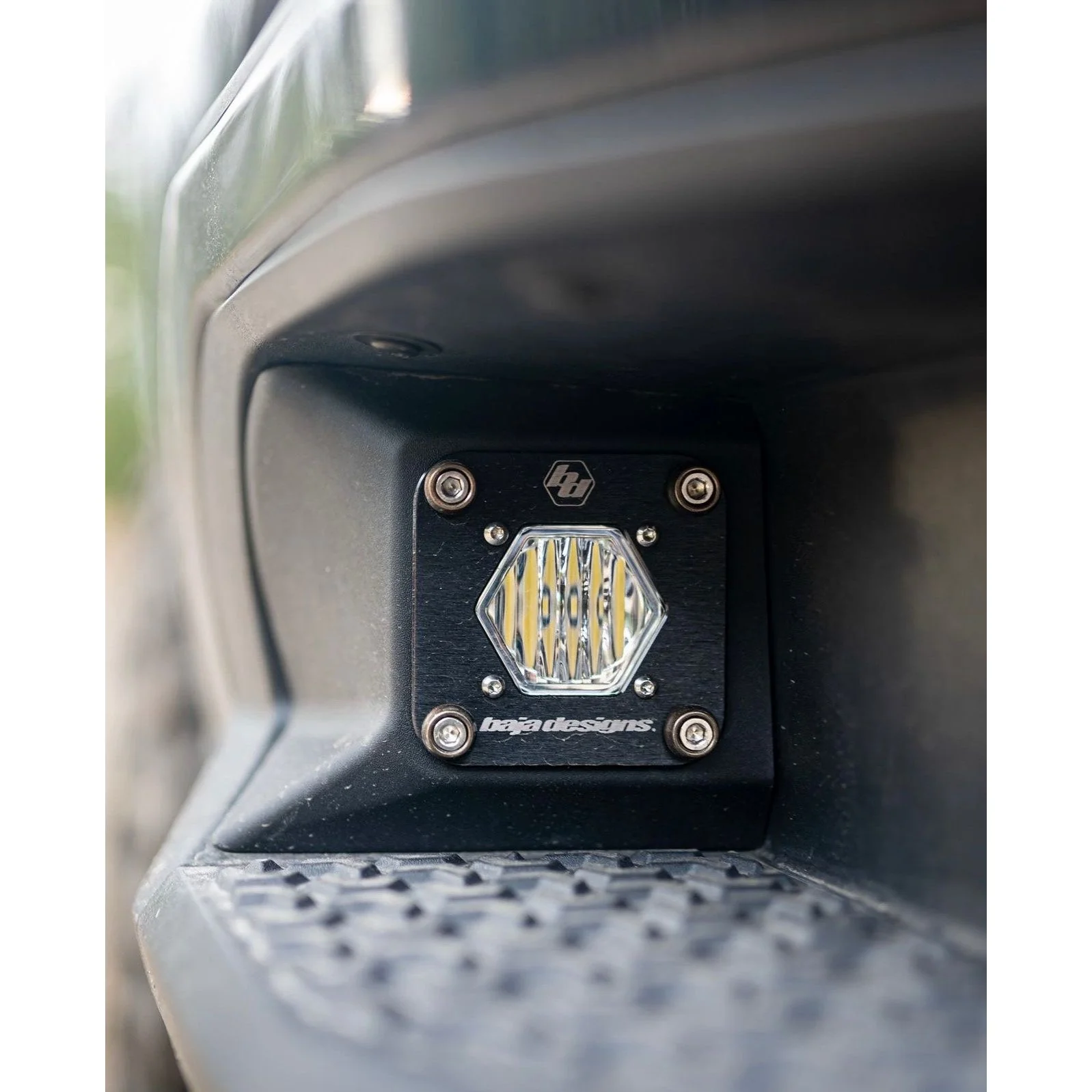 Pod Holes Bumper Step Light Kit, 2020-2025 LM2/LZ0 - Image 6