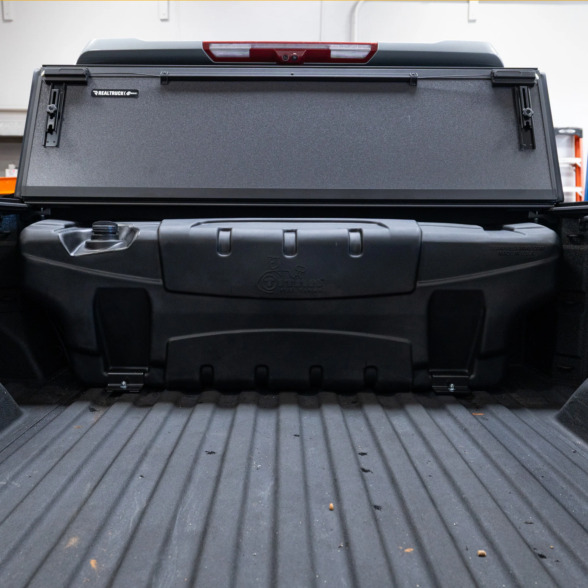 Titan Travel Trekker 50 Gallon Auxiliary Fuel System - Image 2