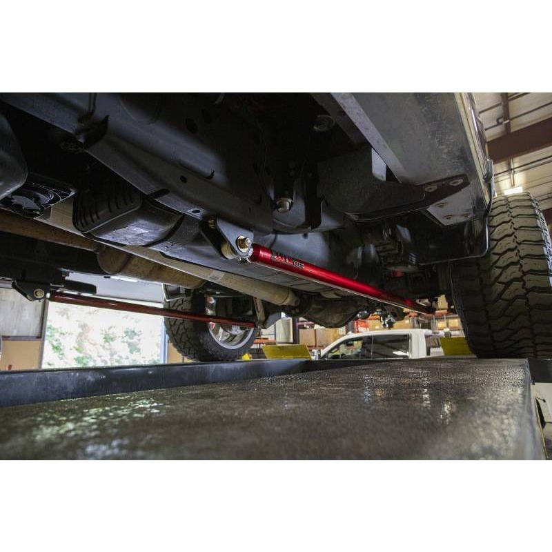 WC Fab 68" Traction Bar Kit, 2020-2025 L5P - Image 4